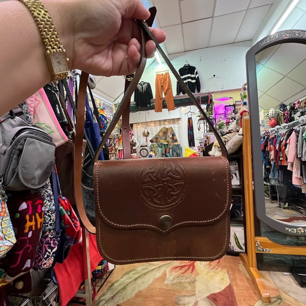 Hardshell Irish Leather Crossbody Bag in EUC!